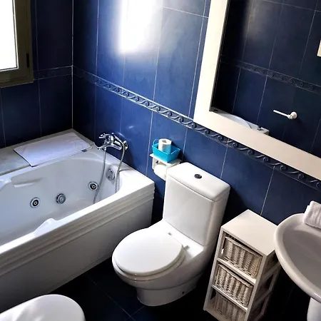 Apartament El Forti, 2 Dormitorios, Centro, By Bookindenia